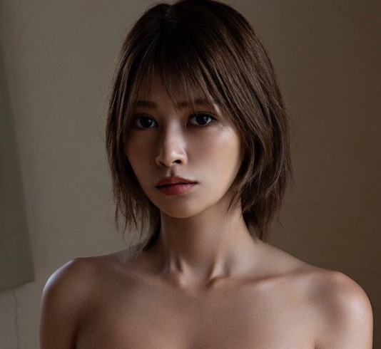 山田あい、週プレ34・35号オンラインサイン会を8月14日(金)に開催予定!